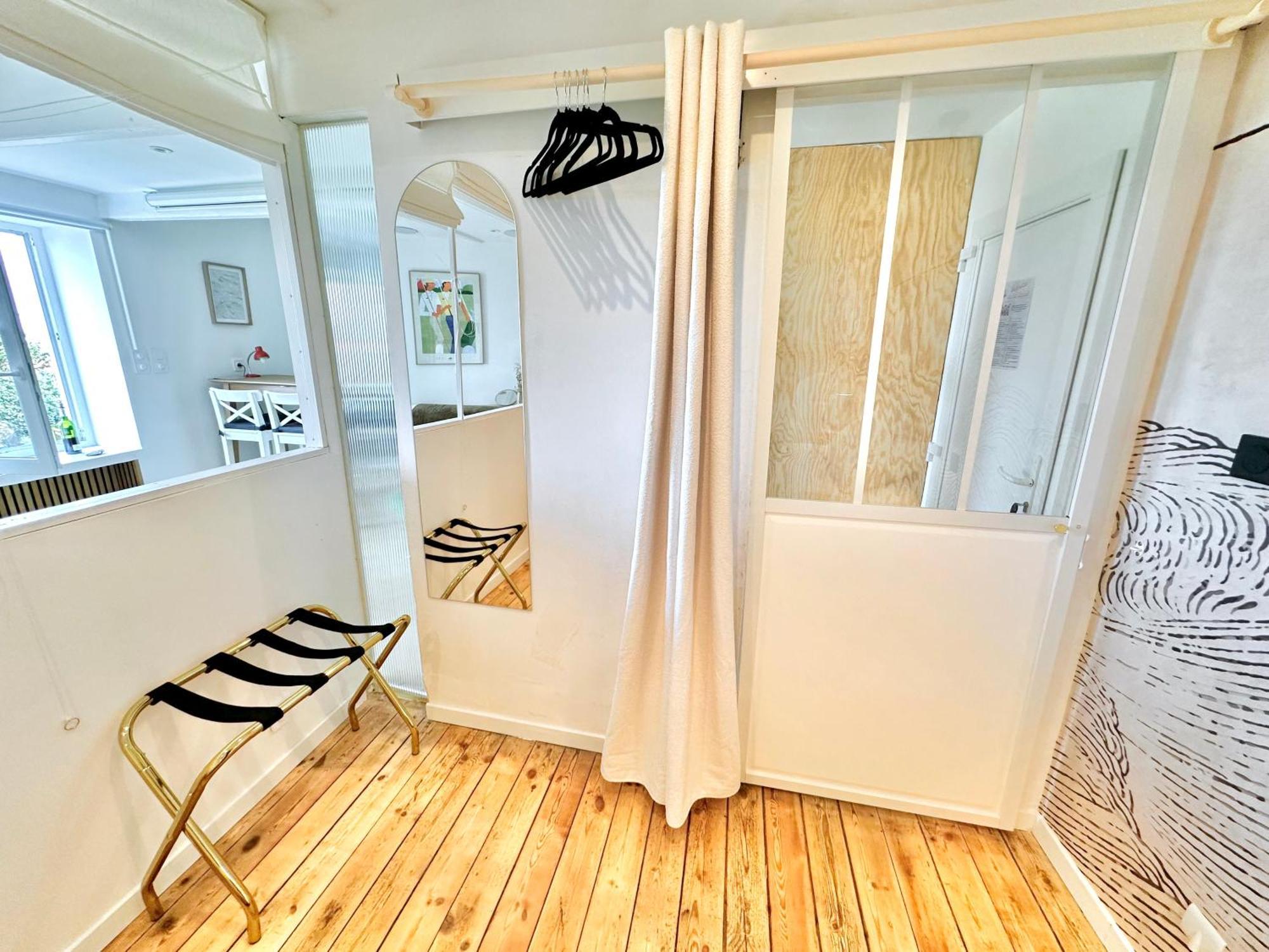 Au Bon Accueil - Appartement Vue Mer - Hyper Centre - Avec Home-Cinema 卡兰特克 外观 照片